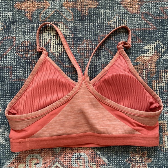 🤍Women’s Nike Dri-Fit Sports Bra - Large - Picture 10 of 13